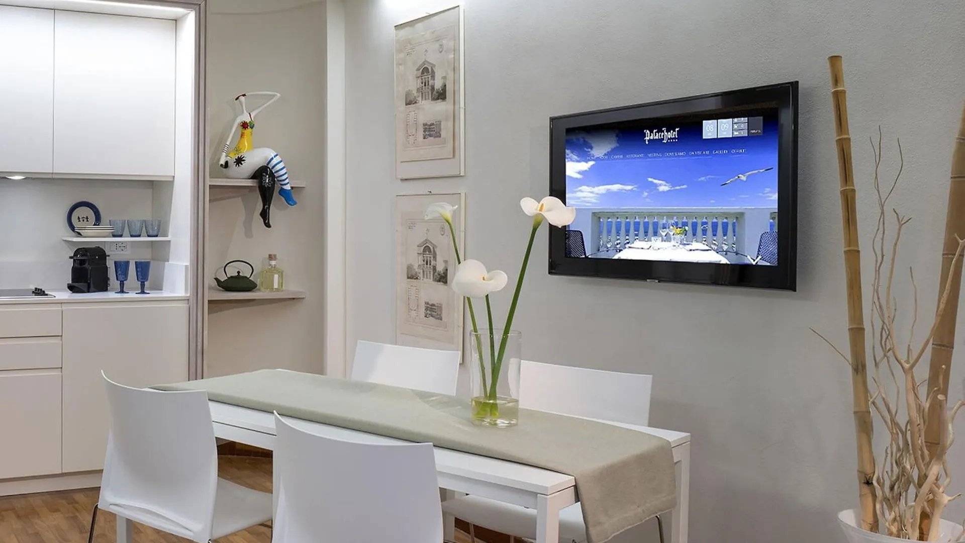 Boheme With Beach & Breakfast Included Viareggio Apartment