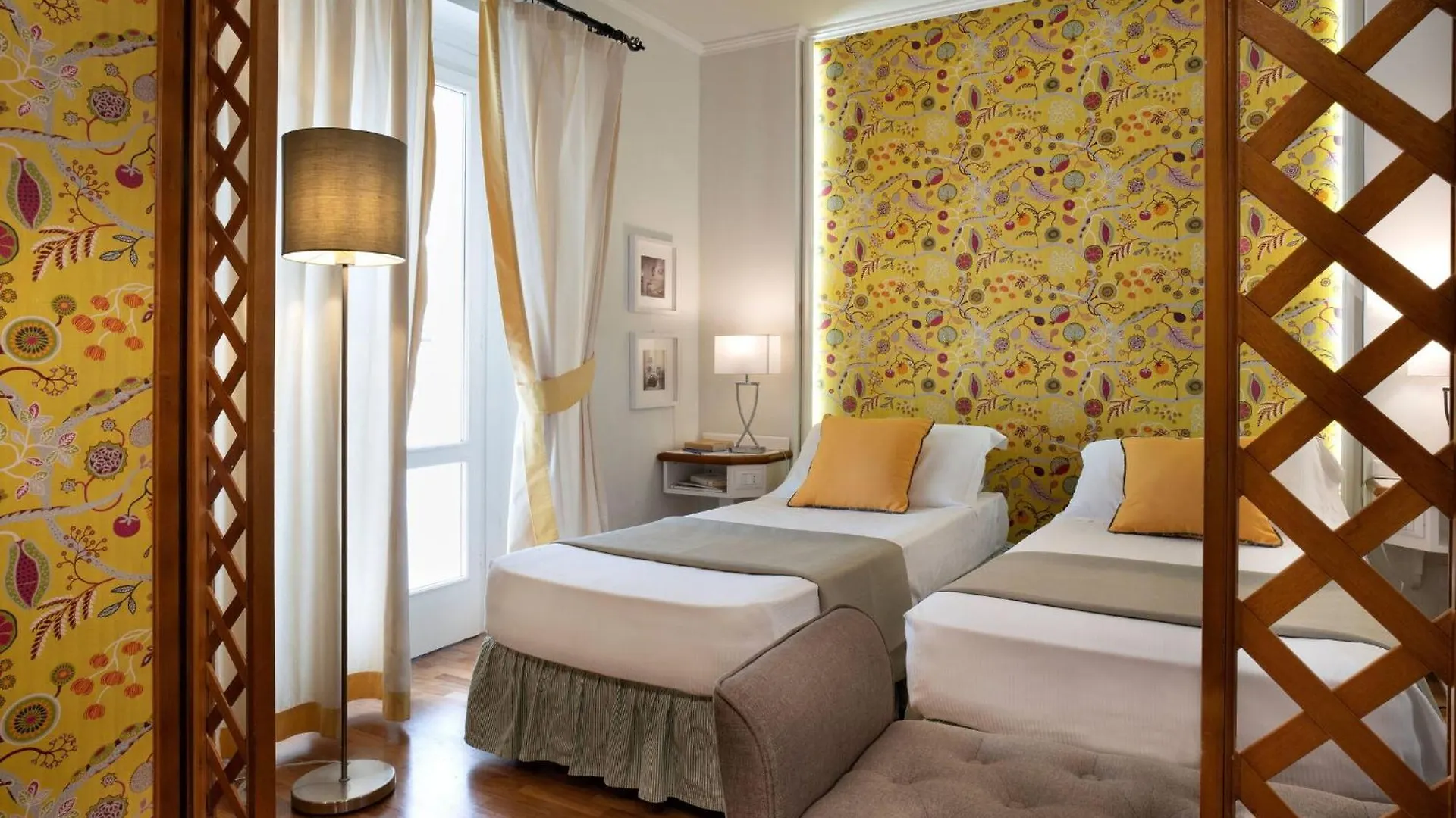 Apartment Boheme With Beach & Breakfast Included Viareggio Italy